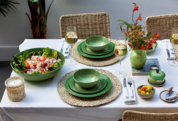 Le Creuset Salatschüssel Steinzeug Bamboo Green 24cm