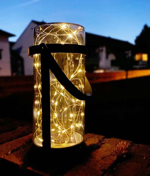 Solar Laterne für Außen LED Solarleuchte mit Henkel Warmweiß Windlicht Grau 25cm