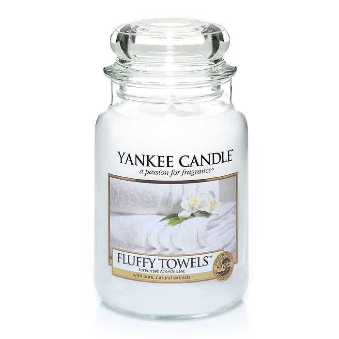 Yankee Candle Duftkerze Fluffy Towels 623 g