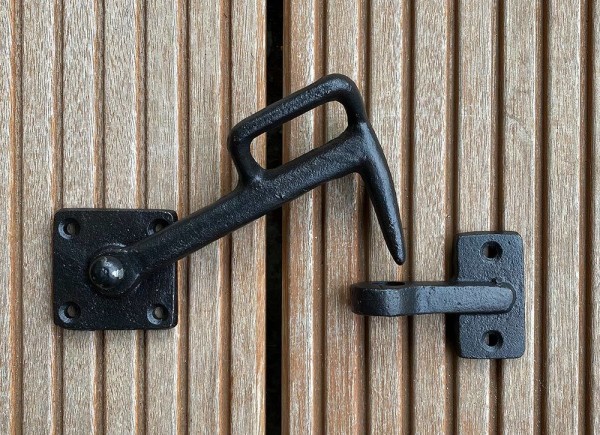 Sturmhaken Türhaken Gusseisen Antik-Stil Türschloß Schwarz 20cm