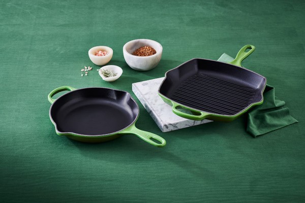 Le Creuset Brat- und Servierpfanne Hoch Gusseisen Bamboo Green 26cm