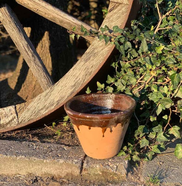 Harztopf zum Bepflanzen, tolle Deko für Blumen, als Planzgefäß oder Kerzenhalter