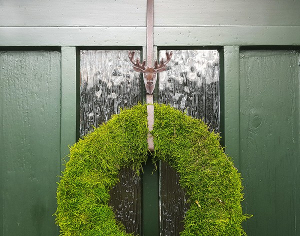 Türkranzhalter Hirsch Türhaken für Kränze Weihnachtskranz Gusseisen Braun