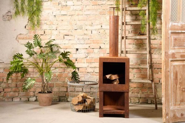 Terrassenofen mit Holzlager Rost Gartenofen Terrassenofen 137cm
