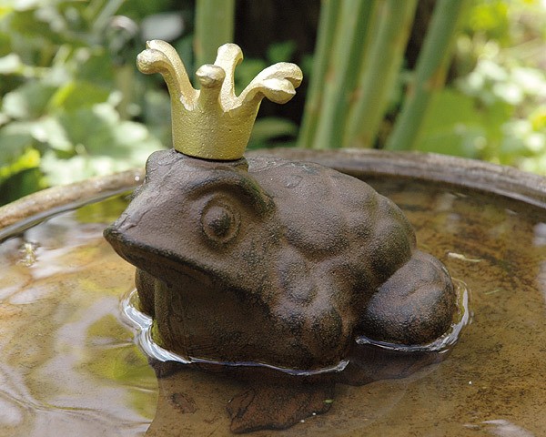 Dekofigur Froschkönig Figur Frosch mit Krone Rustikal Gusseisen Antik-Braun