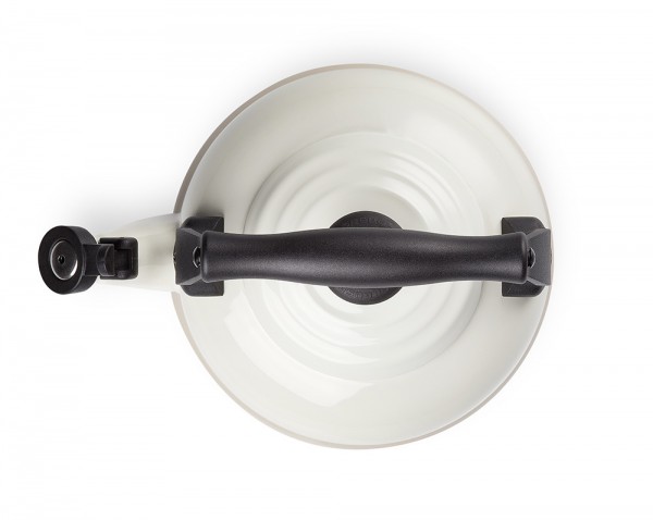 Le Creuset Wasserkessel Tradition Meringue 2,1L