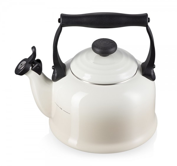Le Creuset Wasserkessel Tradition Meringue 2,1L