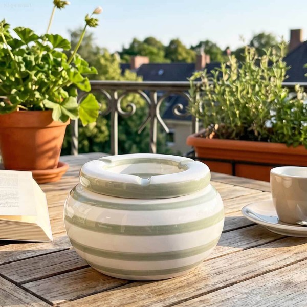 Sturmaschenbecher XL Keramik 14 cm Windaschenbecher für draußen Gestreift