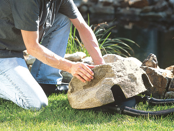 Abdeckung Gartendusche: Schutz und Stil für Ihre Outdoor-Oase () Abdeckung Gartendusche: Schutz und Stil für Ihre Outdoor-Oase