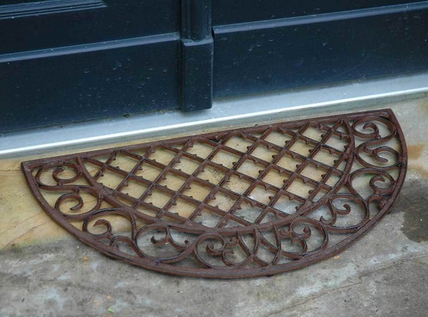 Rustikaler Fussabtreter Halbrund Gusseisen Braun Jugendstil Fußmatte 67 x 34cm