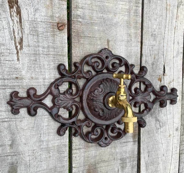 Wasserhahn mit Zierrosette Vintage Wasseranschluss Garten Gusseisen Antik-Stil