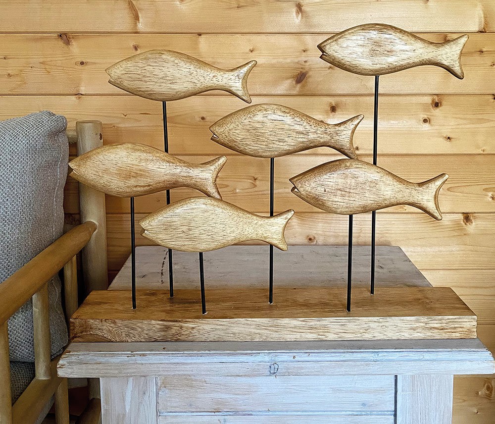 Dekofigur Fische Holz auf Ständer Holzskulptur Dekofische Maritim 40x48cm