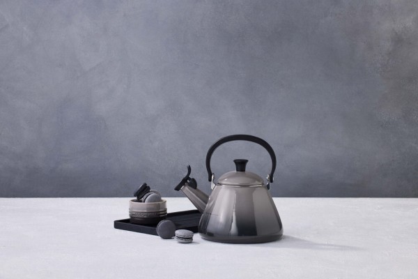 Le Creuset Wasserkessel Kone Flint Grau 1,6L