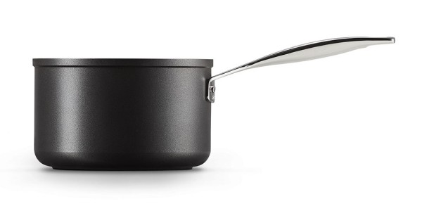 Le Creuset Alumnium Stielkasserolle Antihaft 18cm