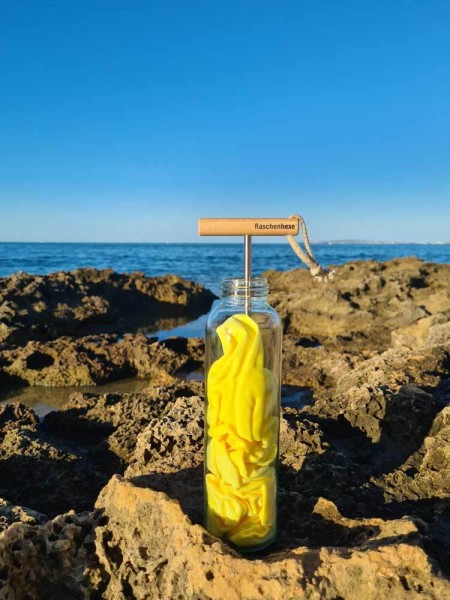 Flaschenhexe Set Trinkflasche einfach trocknen Flaschenbürste 2 x Mikrofasertuch