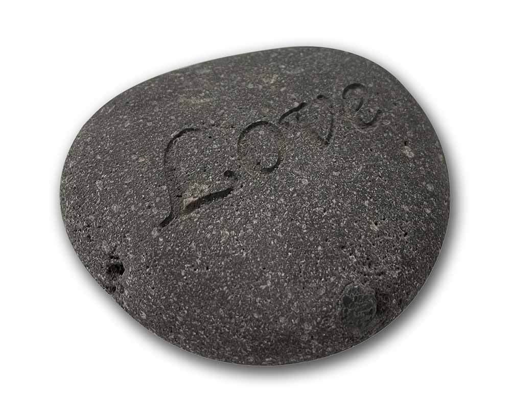 Dekostein LOVE Flussstein Naturstein Grau Liebe Valentinstag Dekostein LOVE Flussstein Naturstein Grau Liebe Valentinstag