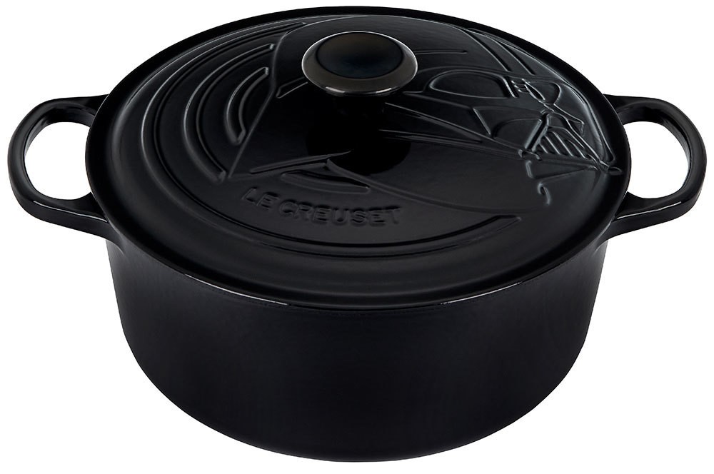 Le Creuset Bräter Signature Star Wars Darth Vader™ Gusseisen Schwarz glänzend 26cm Le Creuset Bräter Signature Star Wars Darth Vader™ Gusseisen Schwarz glänzend 26cm