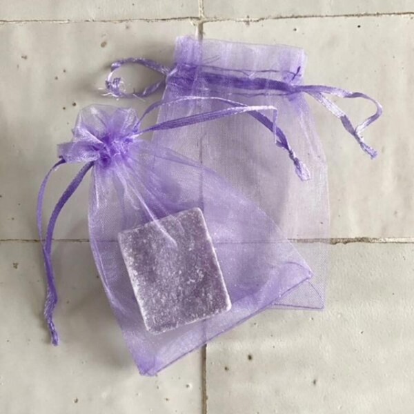 Orientalischer Duftstein Lavendel Parfumstein Bernsteinharz Raumduft 25g