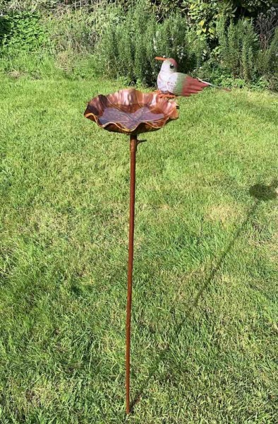 Vogeltränke Gartenstecker Vogelbad Futterstation Metall Stab Vogel Bunt 122cm