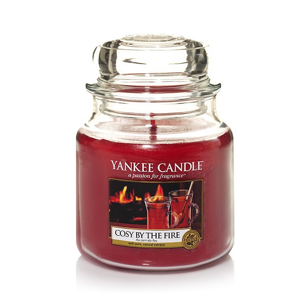 Yankee Candle Duftkerze Cosy by the fire 411 g Yankee Candle Duftkerze Cosy by the fire 411 g