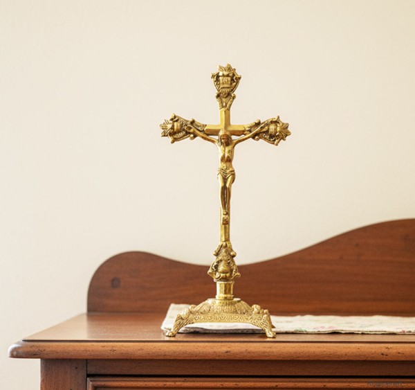 Kruzifix Stehendes Tisch-Kreuz aus Messing Jesus-Christus Antik-Stil 39cm