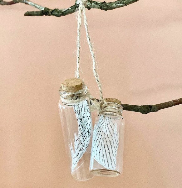 Christbaumschmuck Flasche zum Befüllen mit Korken Flaschenpost Feder 2 Stück